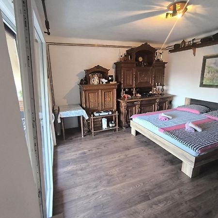 Apartments Lorinda Mošćenička Draga Zimmer foto